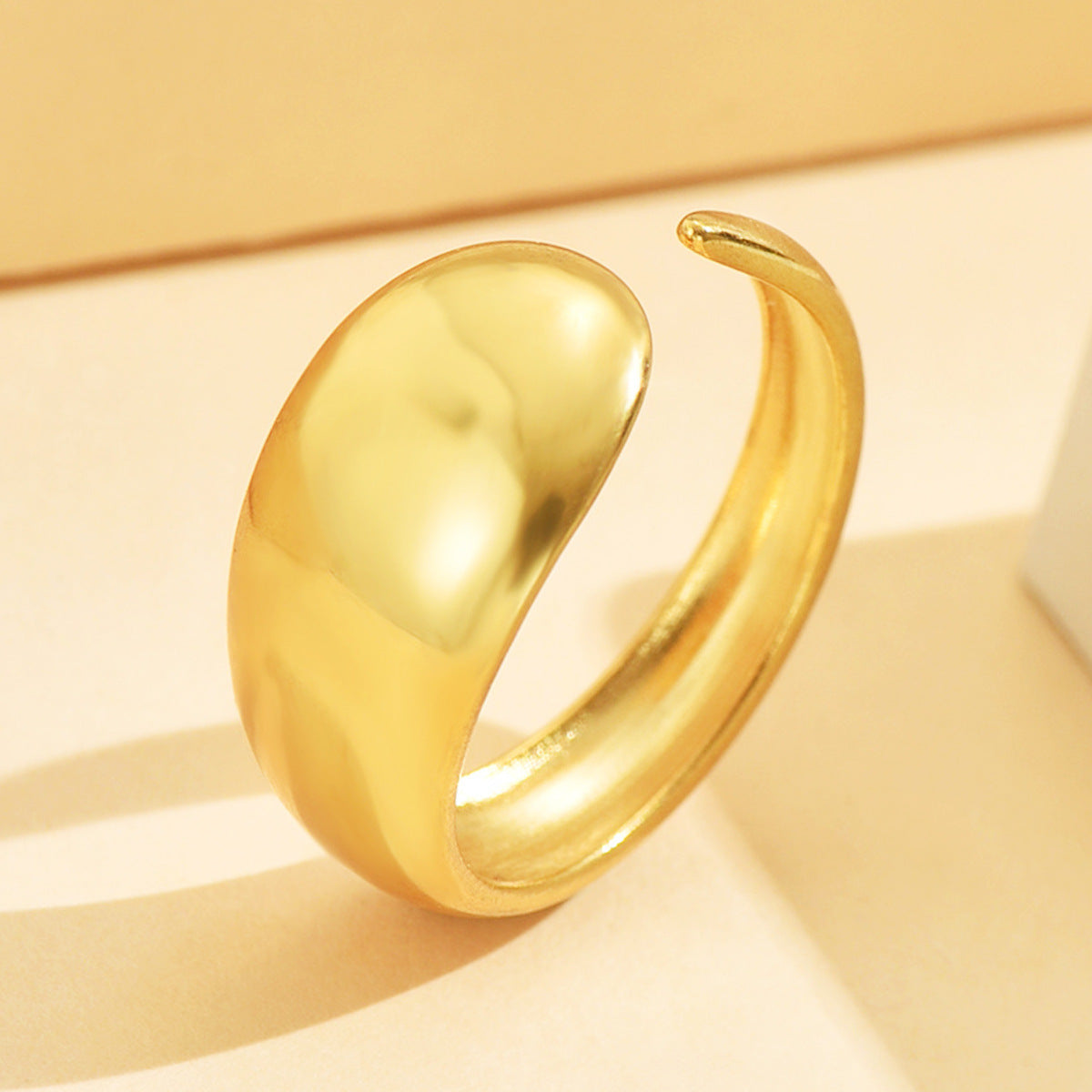 Stainless Steel Ring For Women Metal Hydraulic Vacuum-plated Gold Jewelry