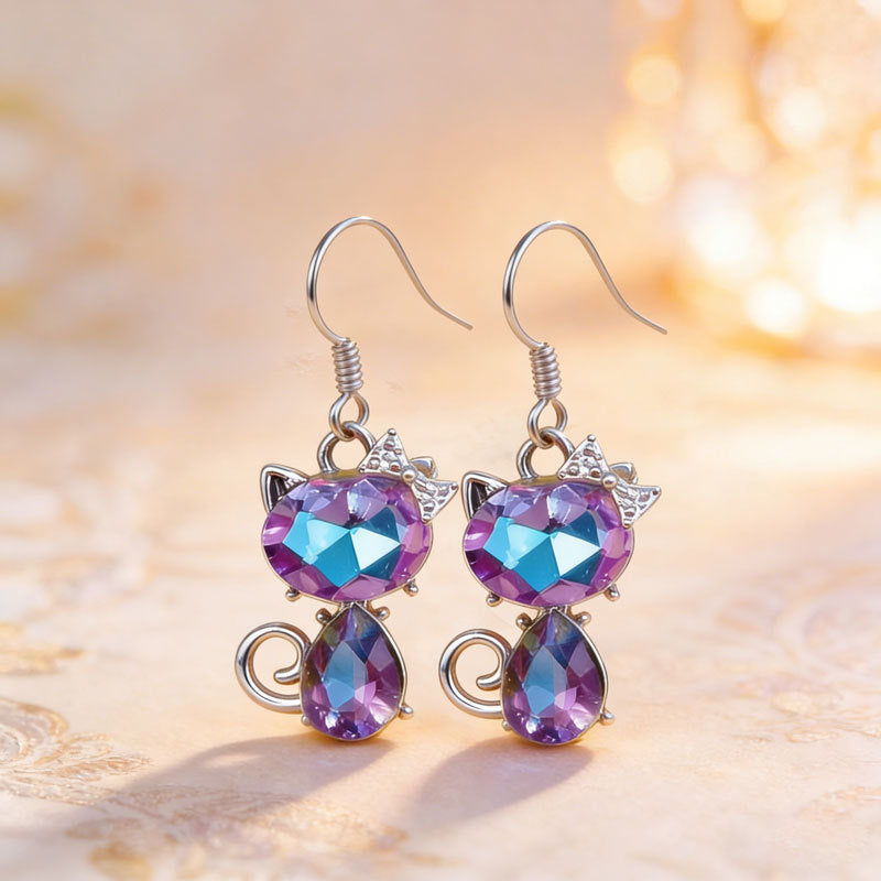 Creative Heart-Shaped Crystal Cat Pendant Earrings