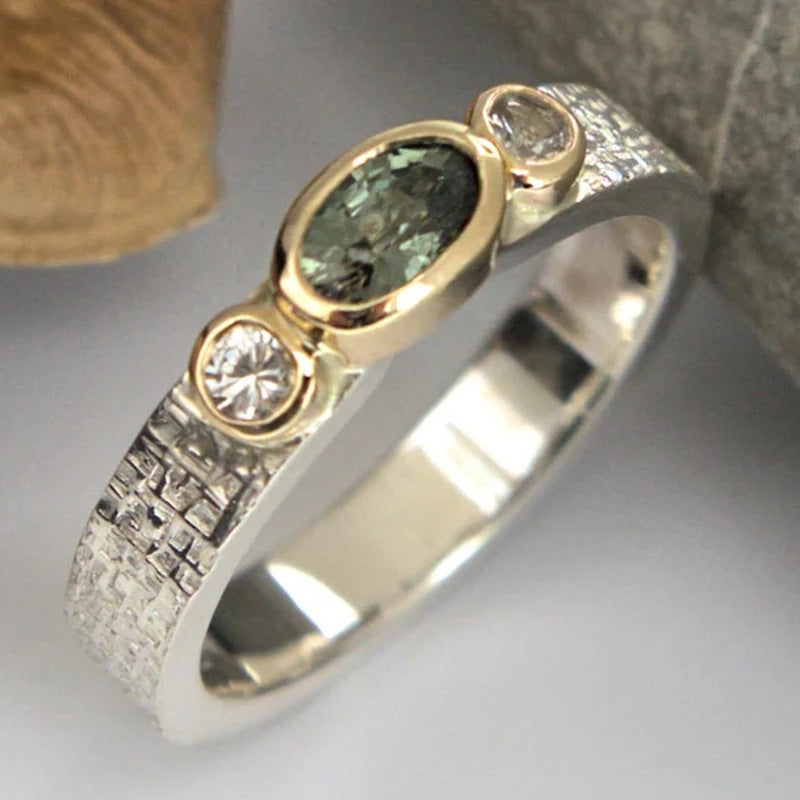 Simple And Stylish Vintage Ring For Women